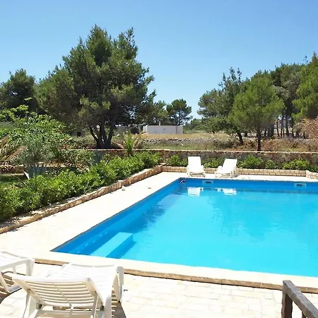 Marija By Interhome ויר