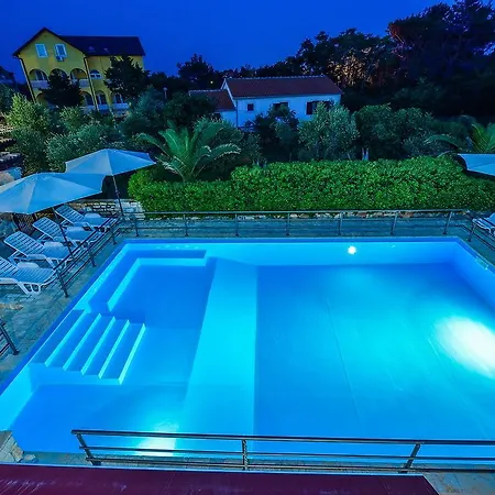 Lägenhet Marija By Interhome Vir