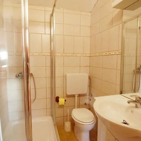 Lägenhet Marija By Interhome Vir